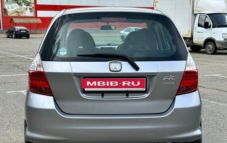 Honda Fit III, 2004 год, 599 000 рублей, 7 фотография
