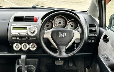 Honda Fit III, 2004 год, 599 000 рублей, 31 фотография