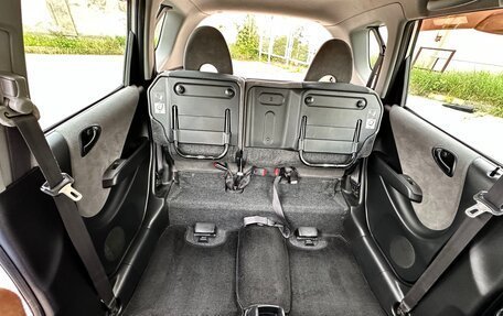 Honda Fit III, 2004 год, 599 000 рублей, 40 фотография