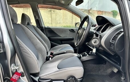 Honda Fit III, 2004 год, 599 000 рублей, 32 фотография