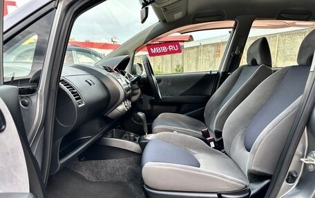 Honda Fit III, 2004 год, 599 000 рублей, 35 фотография