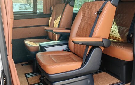 Volkswagen Multivan T6 рестайлинг, 2021 год, 8 750 000 рублей, 17 фотография