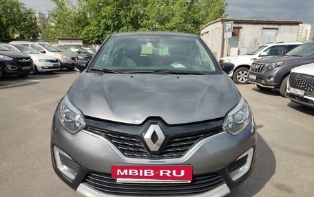 Renault Kaptur I рестайлинг, 2019 год, 1 749 000 рублей, 2 фотография