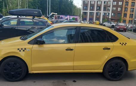 Volkswagen Polo VI (EU Market), 2018 год, 600 000 рублей, 3 фотография