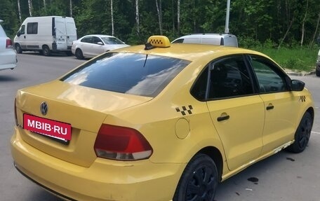 Volkswagen Polo VI (EU Market), 2018 год, 600 000 рублей, 6 фотография