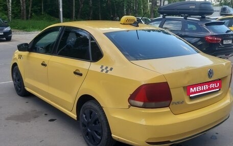 Volkswagen Polo VI (EU Market), 2018 год, 600 000 рублей, 4 фотография