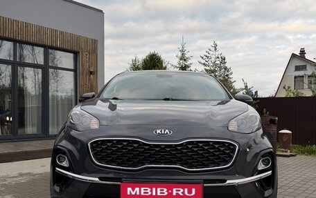 KIA Sportage IV рестайлинг, 2018 год, 2 099 000 рублей, 1 фотография