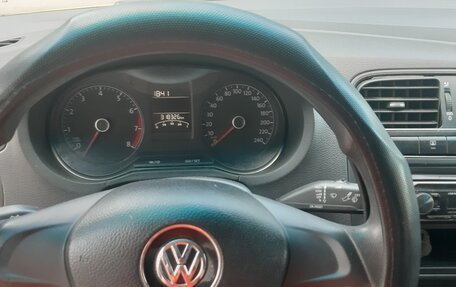 Volkswagen Polo VI (EU Market), 2018 год, 600 000 рублей, 12 фотография