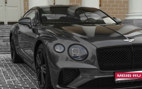 Bentley Continental GT III, 2018 год, 16 500 000 рублей, 5 фотография