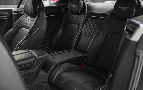 Bentley Continental GT III, 2018 год, 16 500 000 рублей, 10 фотография