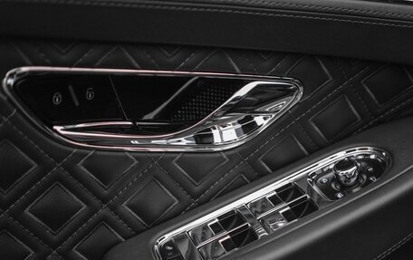 Bentley Continental GT III, 2018 год, 16 500 000 рублей, 21 фотография