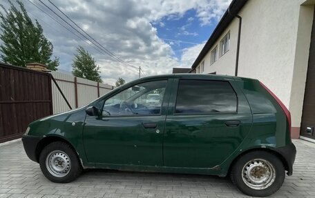 Fiat Punto III Punto Evo рестайлинг, 2002 год, 195 000 рублей, 2 фотография