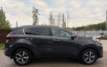 KIA Sportage IV рестайлинг, 2018 год, 2 099 000 рублей, 7 фотография
