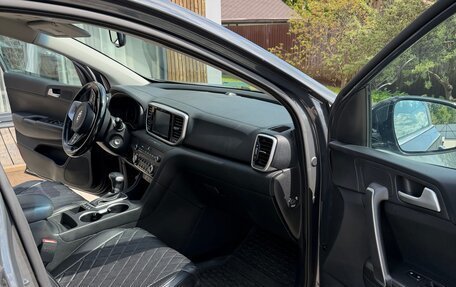 KIA Sportage IV рестайлинг, 2018 год, 2 099 000 рублей, 22 фотография