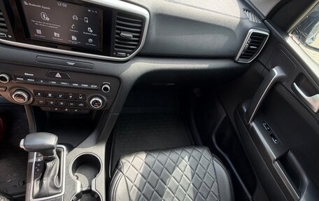 KIA Sportage IV рестайлинг, 2018 год, 2 099 000 рублей, 17 фотография