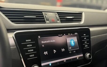 Skoda Superb III рестайлинг, 2018 год, 1 640 000 рублей, 6 фотография