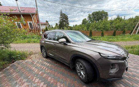 Hyundai Santa Fe IV, 2019 год, 3 650 000 рублей, 3 фотография