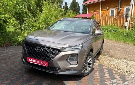 Hyundai Santa Fe IV, 2019 год, 3 650 000 рублей, 6 фотография