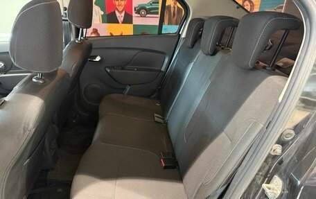 Renault Logan II, 2022 год, 1 099 000 рублей, 14 фотография