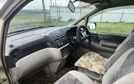 Nissan Bassara, 2001 год, 300 000 рублей, 12 фотография