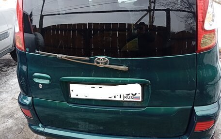 Toyota FunCargo, 2003 год, 390 000 рублей, 2 фотография