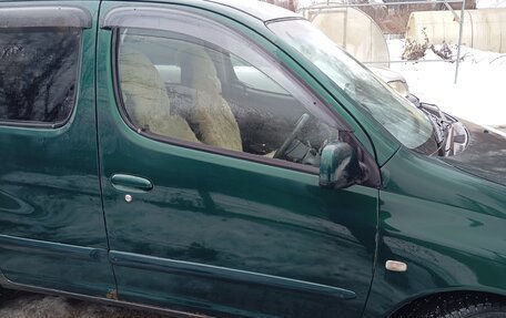 Toyota FunCargo, 2003 год, 390 000 рублей, 4 фотография