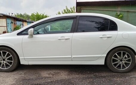Honda Civic VIII, 2010 год, 950 000 рублей, 3 фотография