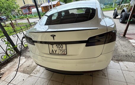 Tesla Model S I, 2014 год, 2 400 000 рублей, 6 фотография