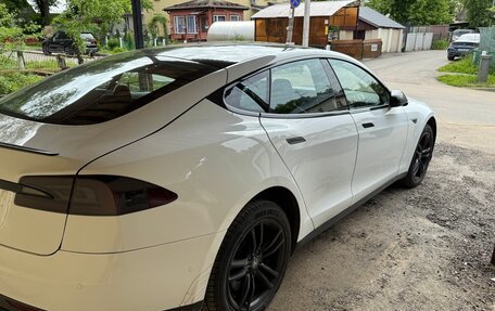 Tesla Model S I, 2014 год, 2 400 000 рублей, 5 фотография