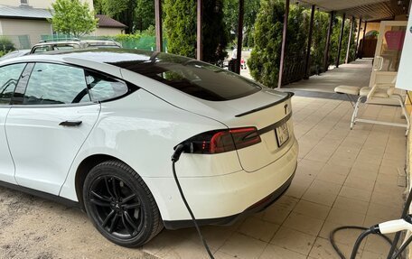 Tesla Model S I, 2014 год, 2 400 000 рублей, 4 фотография