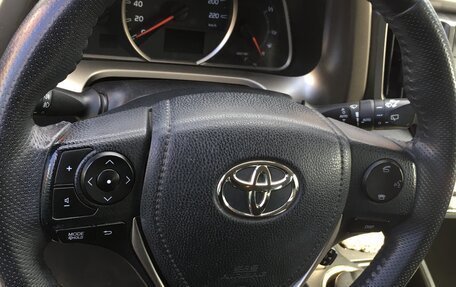 Toyota RAV4, 2014 год, 1 850 000 рублей, 8 фотография