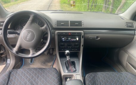 Audi A4, 2003 год, 475 000 рублей, 5 фотография
