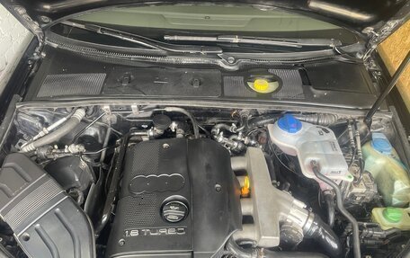 Audi A4, 2003 год, 475 000 рублей, 17 фотография