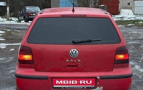 Volkswagen Polo IV рестайлинг, 2001 год, 115 000 рублей, 3 фотография