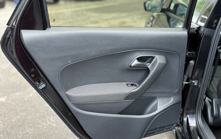Volkswagen Polo VI (EU Market), 2015 год, 1 085 000 рублей, 17 фотография