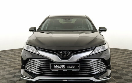 Toyota Camry, 2020 год, 3 410 000 рублей, 2 фотография