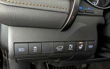 Toyota Camry, 2020 год, 3 410 000 рублей, 27 фотография