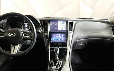 Infiniti Q50 I рестайлинг, 2019 год, 2 800 000 рублей, 15 фотография