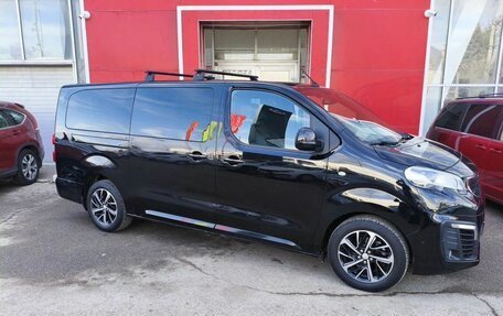 Peugeot Traveller I, 2019 год, 2 819 000 рублей, 6 фотография