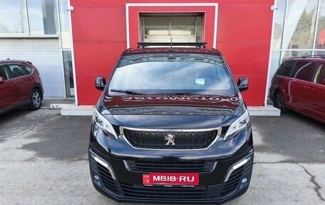 Peugeot Traveller I, 2019 год, 2 819 000 рублей, 4 фотография