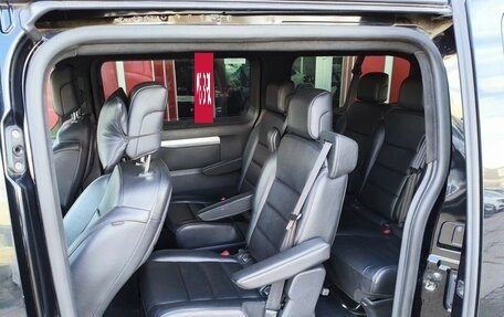 Peugeot Traveller I, 2019 год, 2 819 000 рублей, 19 фотография