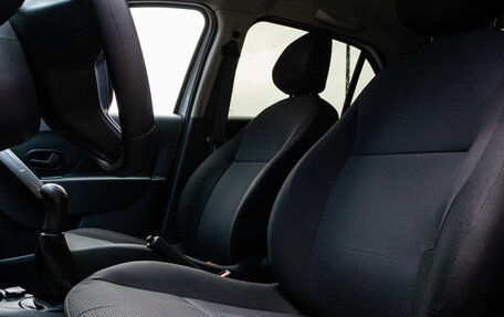 Renault Logan II, 2019 год, 1 179 000 рублей, 9 фотография