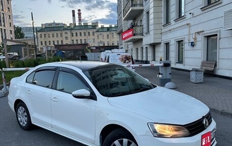 Volkswagen Jetta VI, 2015 год, 599 999 рублей, 1 фотография