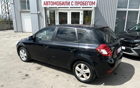KIA cee'd I рестайлинг, 2010 год, 797 000 рублей, 2 фотография