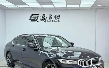 BMW 3 серия, 2023 год, 2 840 000 рублей, 3 фотография