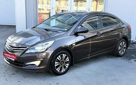 Hyundai Solaris II рестайлинг, 2015 год, 1 129 000 рублей, 4 фотография