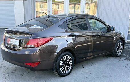 Hyundai Solaris II рестайлинг, 2015 год, 1 129 000 рублей, 7 фотография