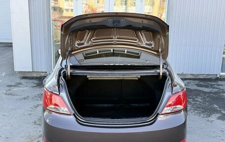 Hyundai Solaris II рестайлинг, 2015 год, 1 129 000 рублей, 9 фотография
