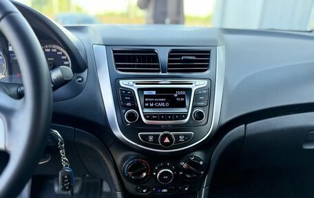 Hyundai Solaris II рестайлинг, 2015 год, 1 129 000 рублей, 11 фотография