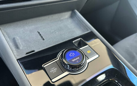 Volkswagen Tiguan, 2026 год, 4 890 000 рублей, 24 фотография